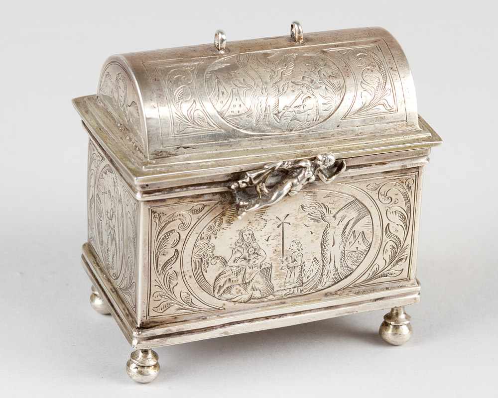 A Dutch silver wedding casket on four bowl feet, rectangular shape with round lid to be opened;