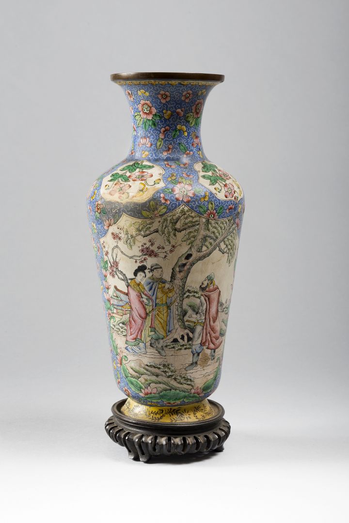 XX CENTURY CLOISONNE VASE