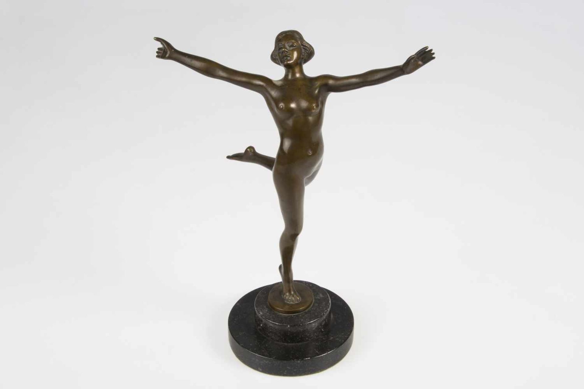 Figur,Tänzerin, Bronze, signiert Ribot, Anfang 20.Jh., auf Steinsockel; Höhe 31 cm;