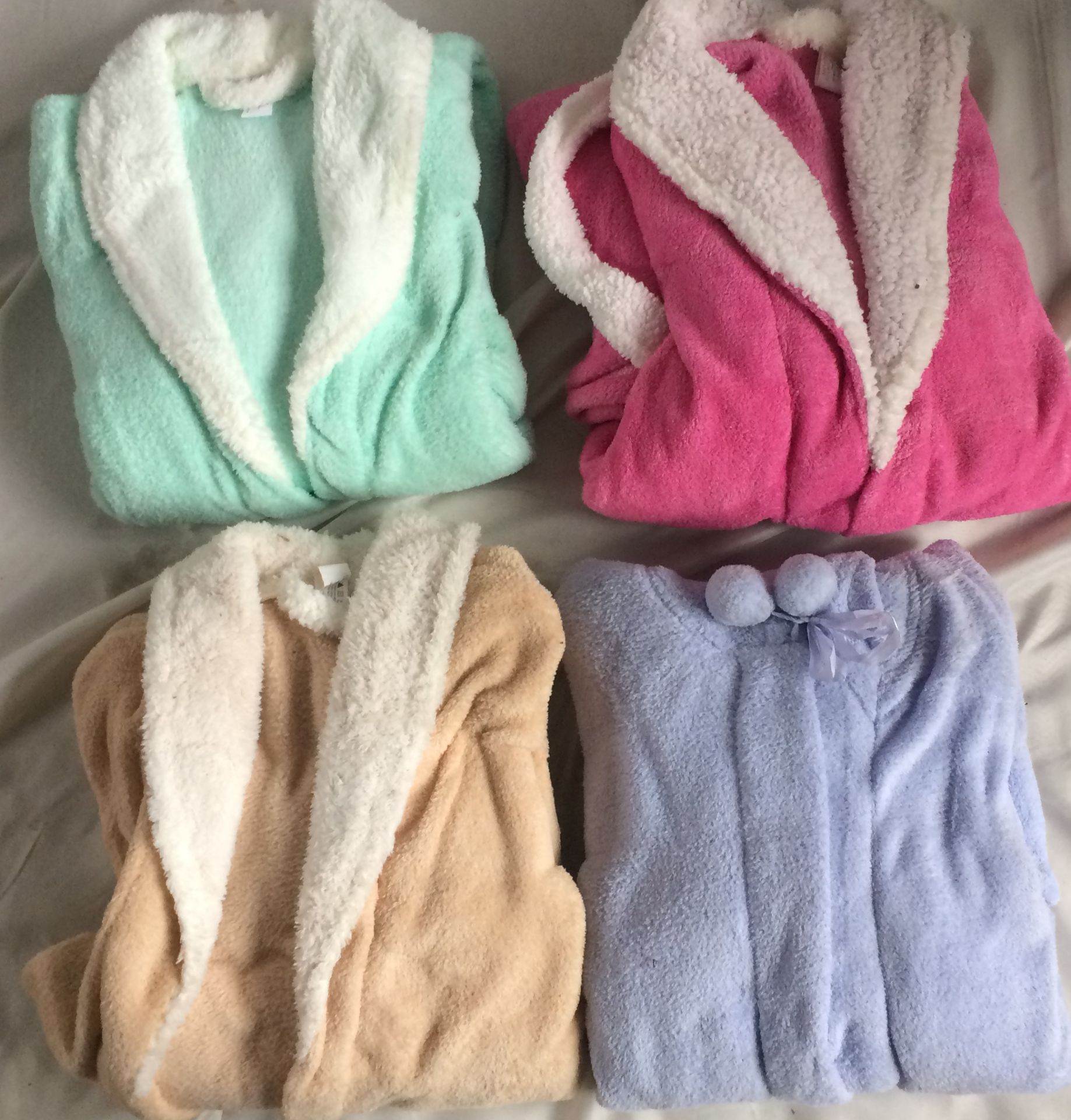 20 x Love 2 Laze Womens Dressing Gowns Various Colours One Size (Delivery Available)