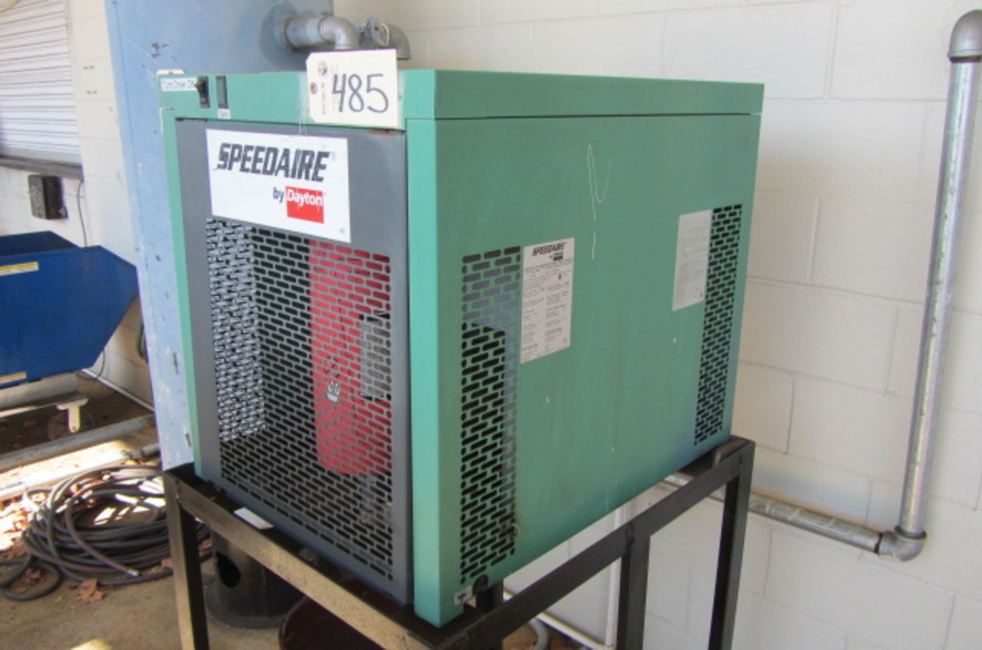 Speedaire Model 4XX30 Compressed Air Dryer with 100PSIG, sn:G125A1150508098