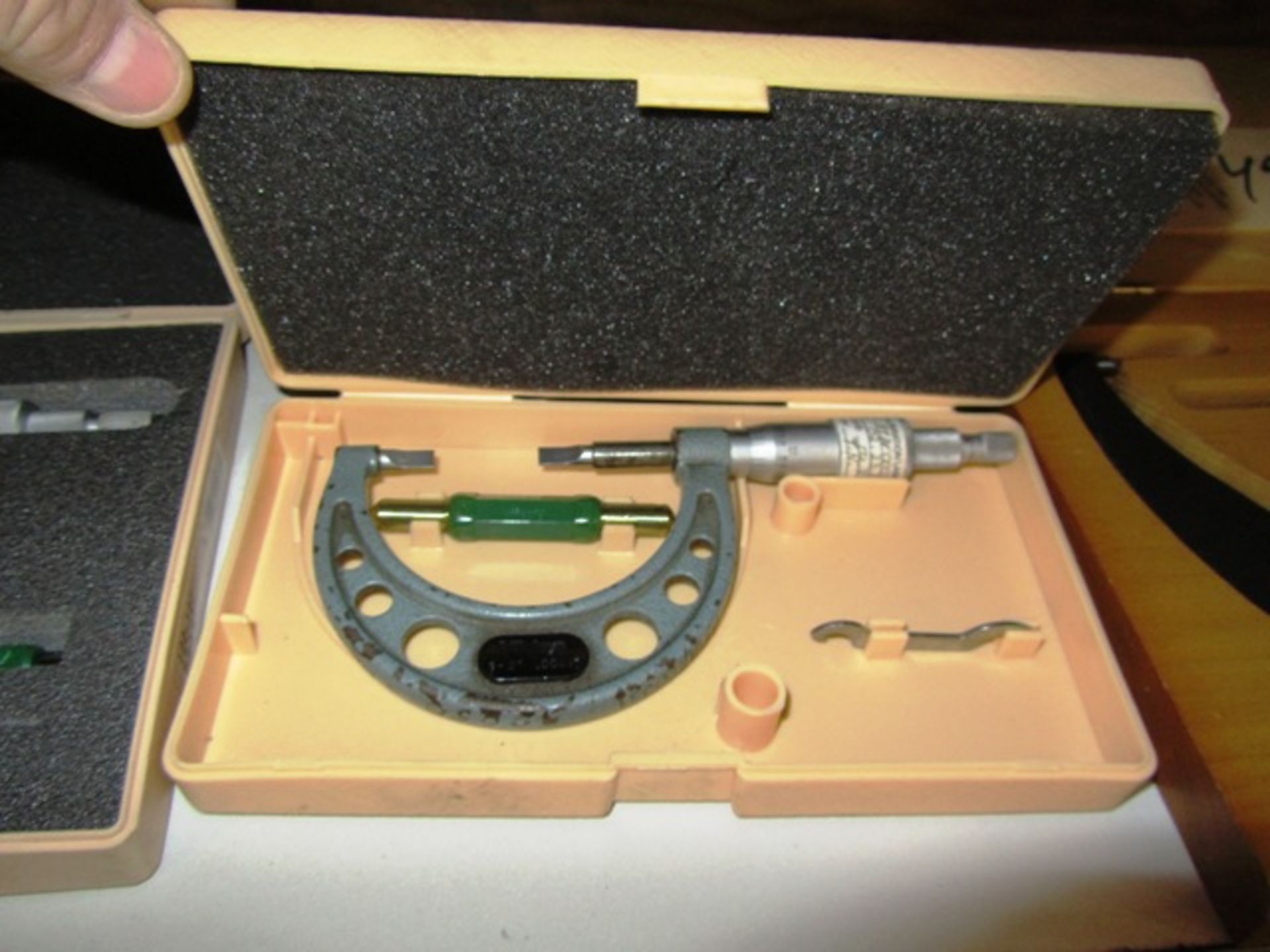 Mitutoyo 1''-2'' Blade Micrometer