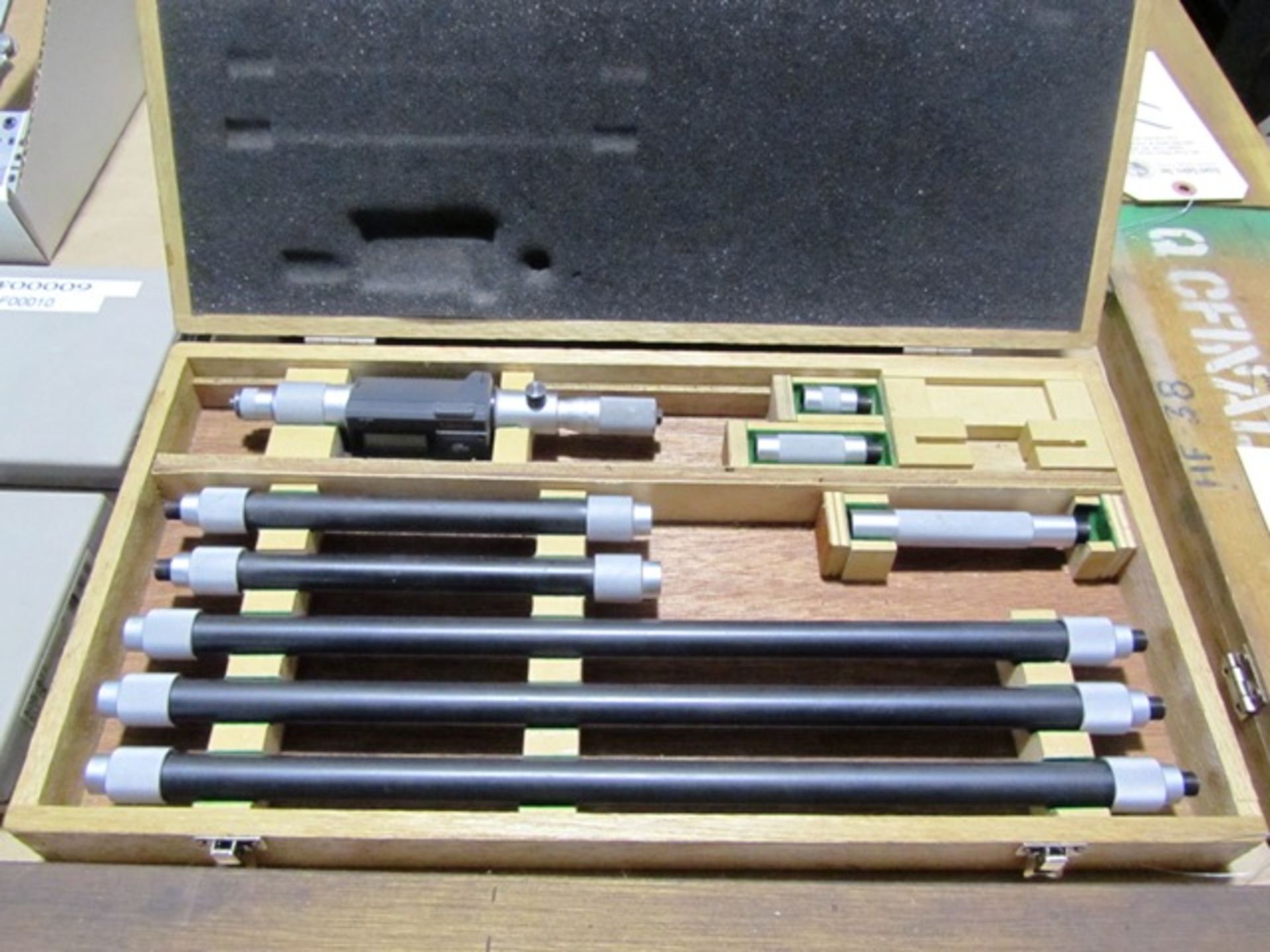 Mitutoyo 8''-80'' Digital Inside Micrometer