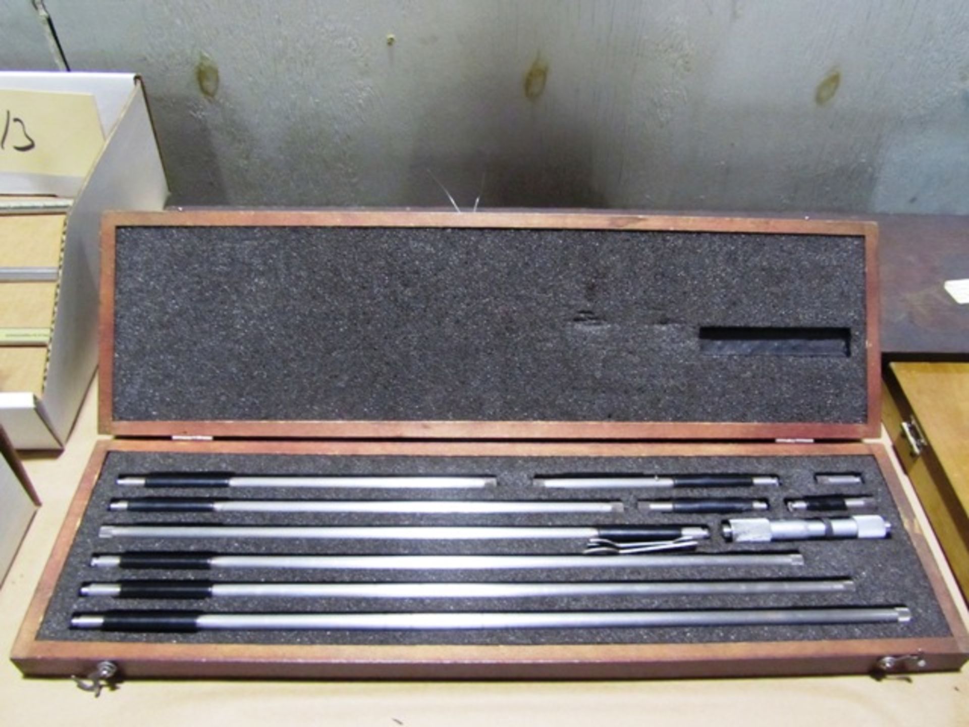 Starrett 18'' Inside Micrometer