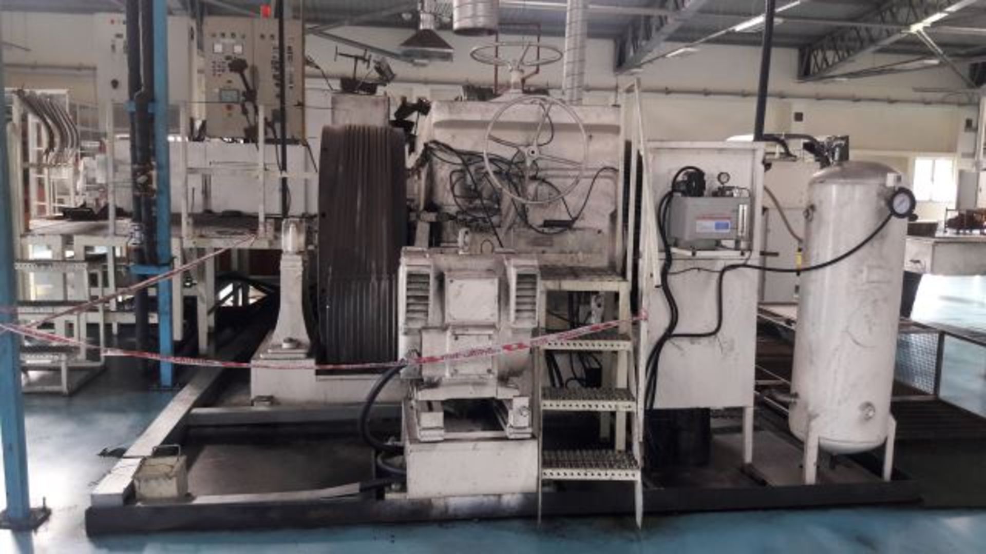 Herlan Model P12 Horizontal Impact Extrusion Press with 1000 Ton Capacity, Approx 385mm Stroke - Image 5 of 9