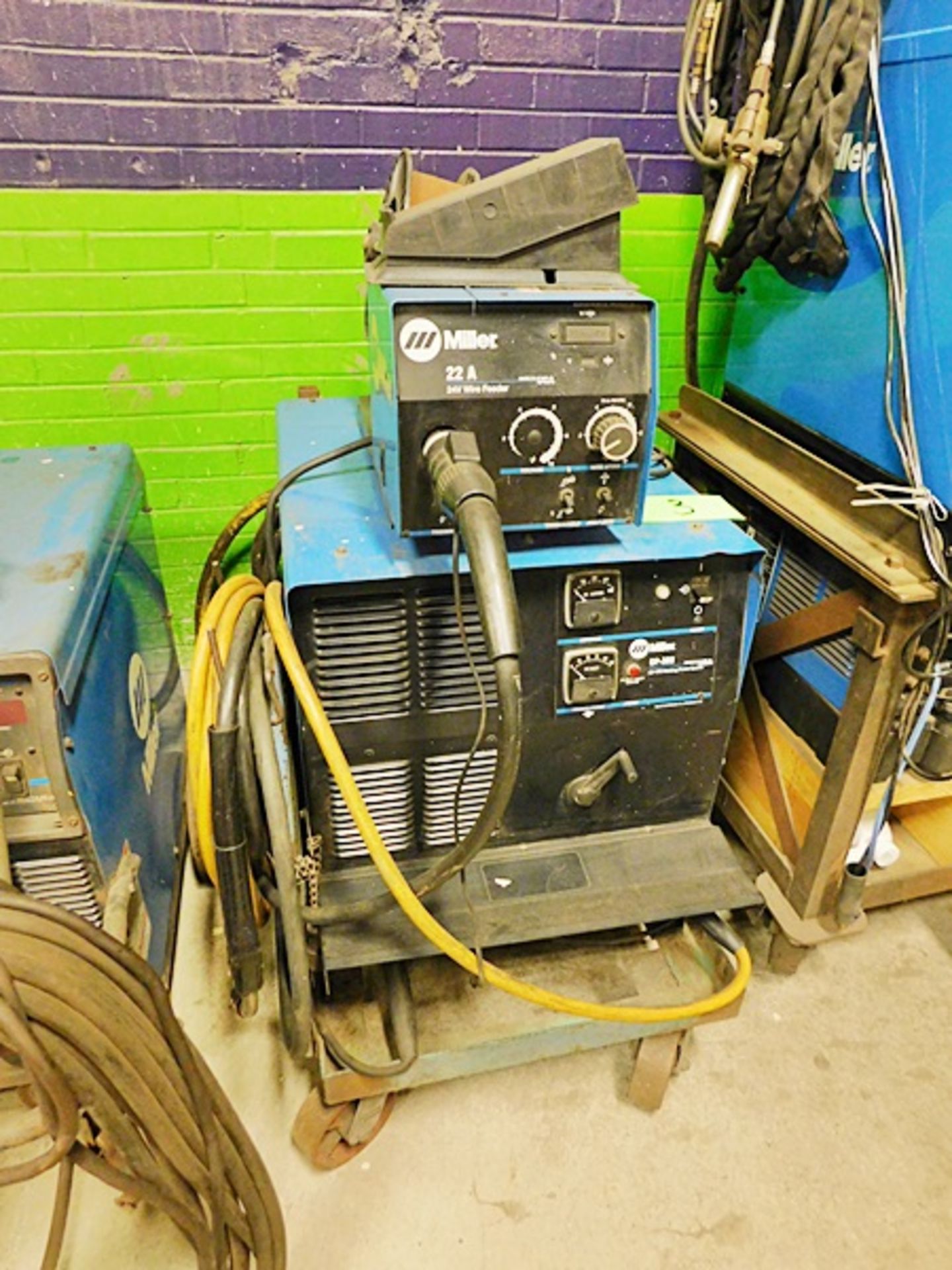 Miller CP-302 Mig Welder With Miller 22A Wire Feeder, sn:KK274705