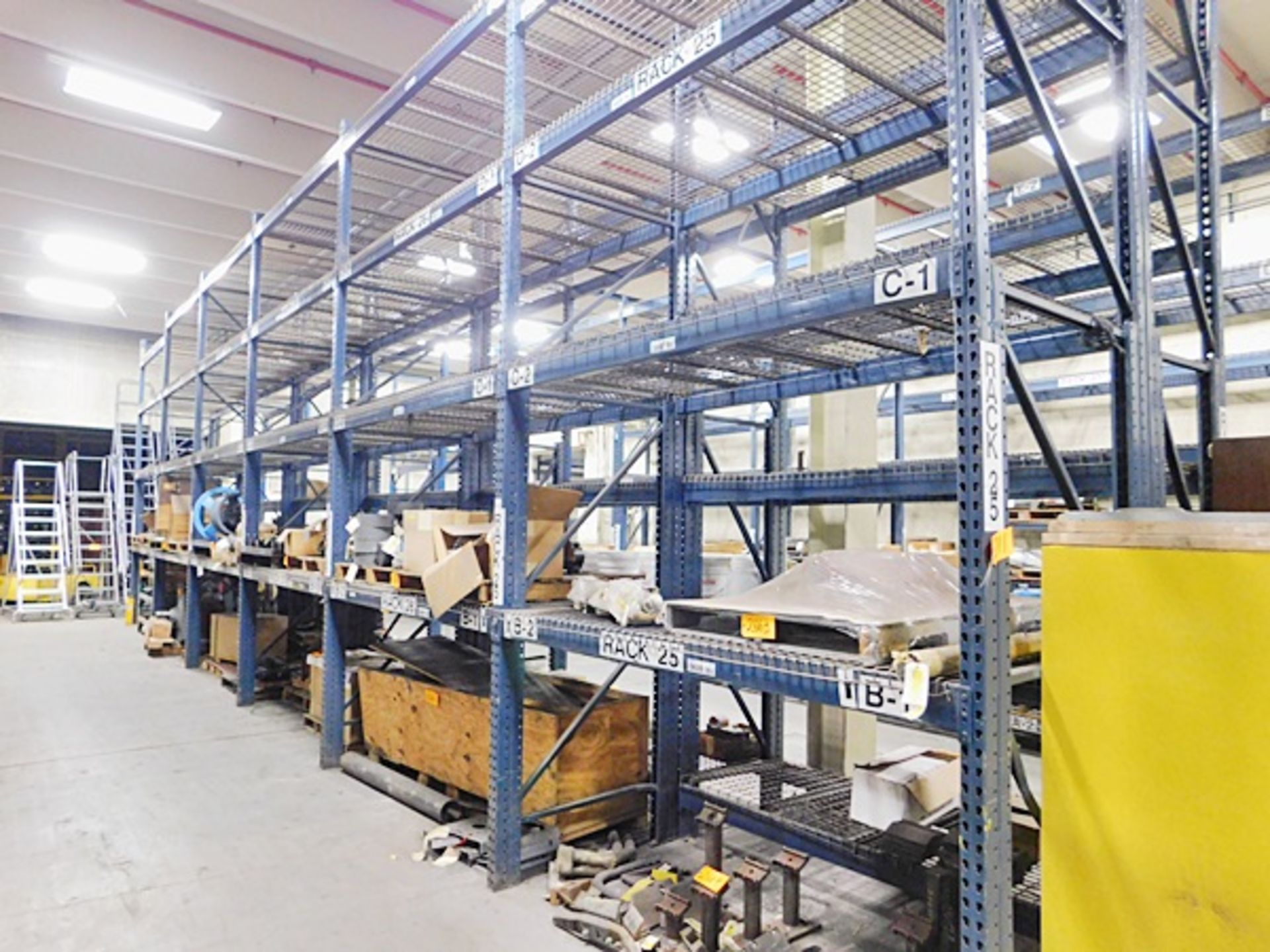 6 Sections Heavy Duty Pallet Racking