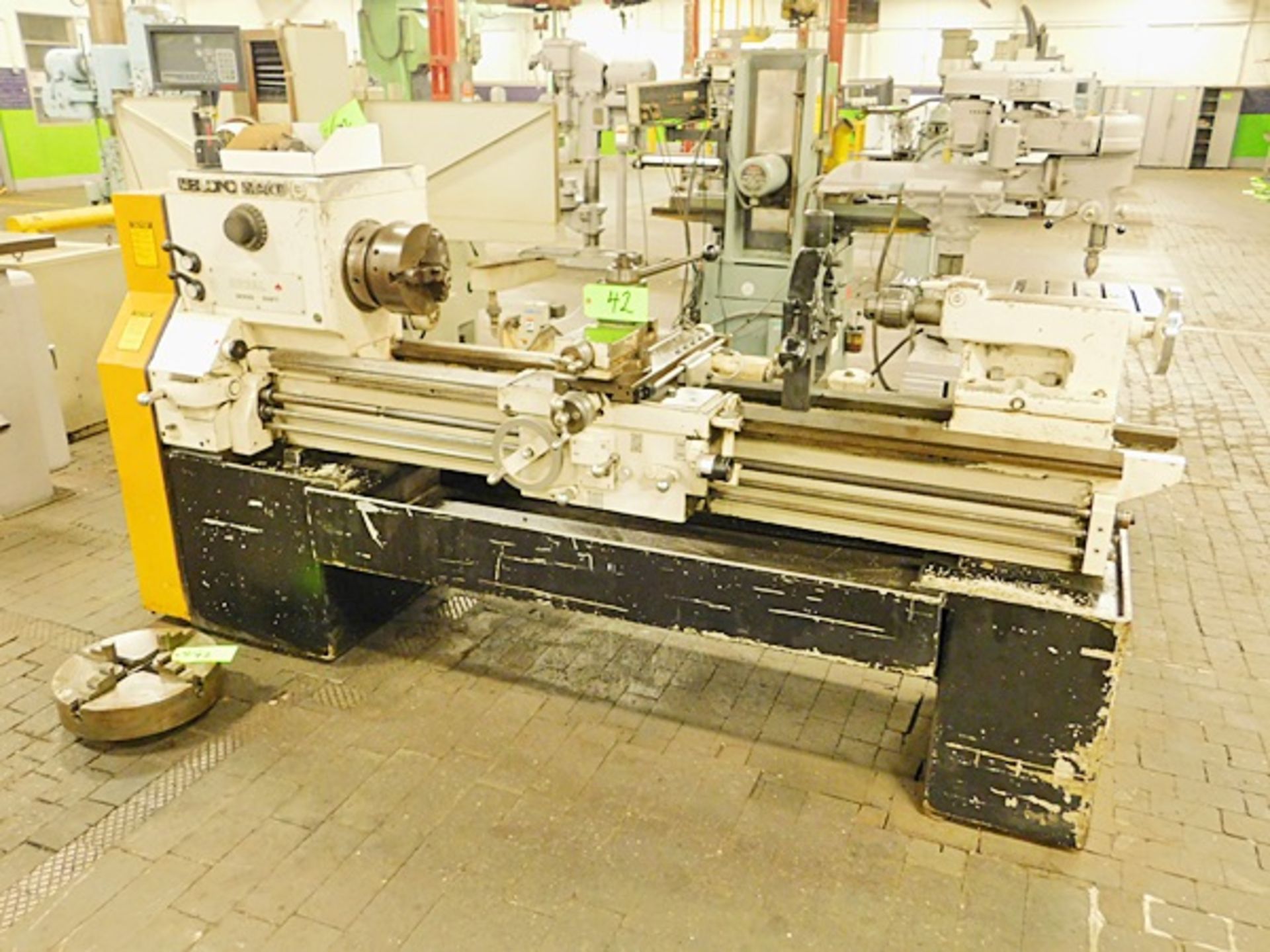 Leblond Makino Regal Servo Shift 19'' X 55''cc Lathe with 10'' 3-Jaw Chuck, 40-1600 RPM, Inch/MM