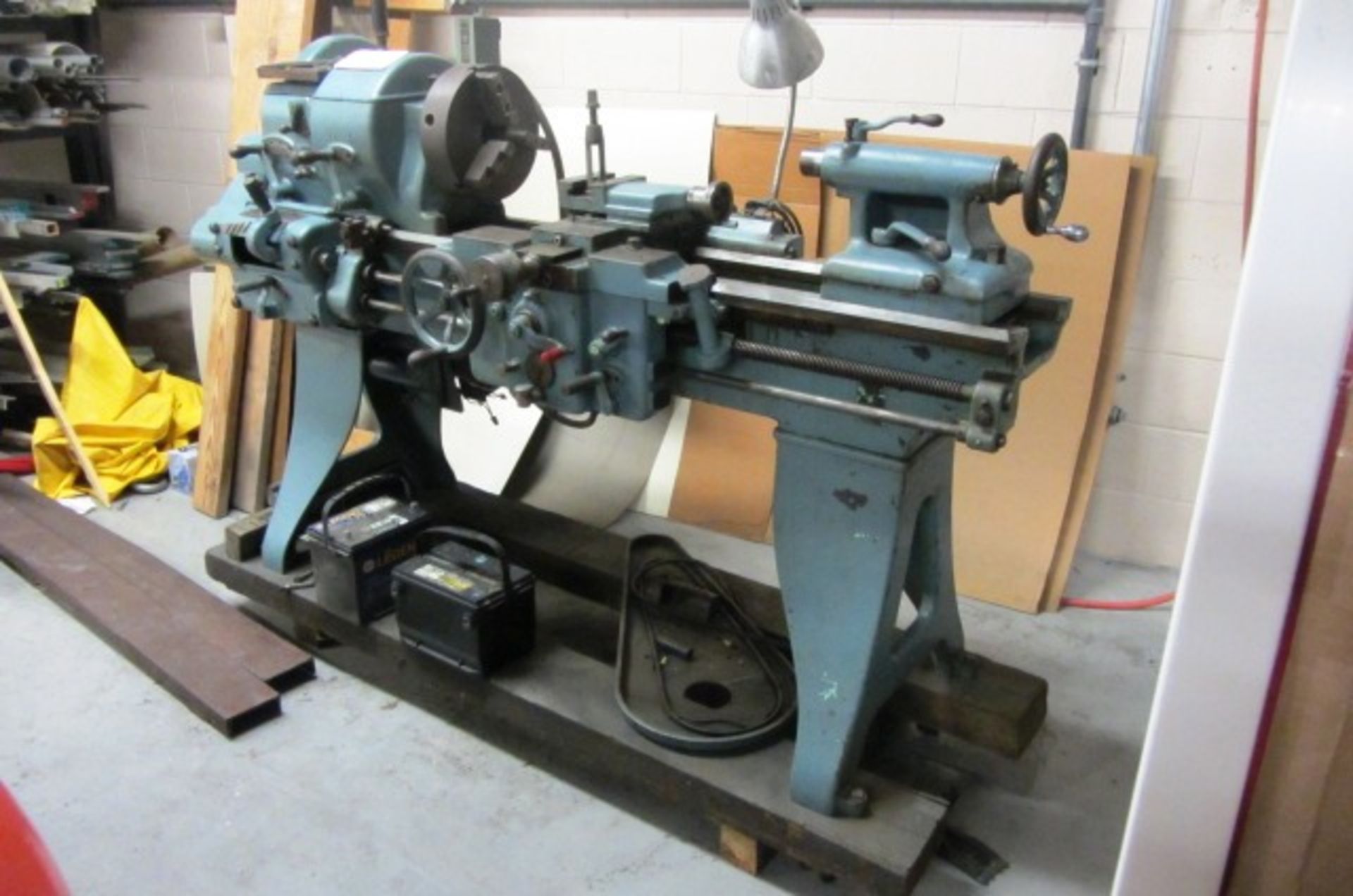 Parts Lathe with 8'' Chuck, Threading, sn:D5062