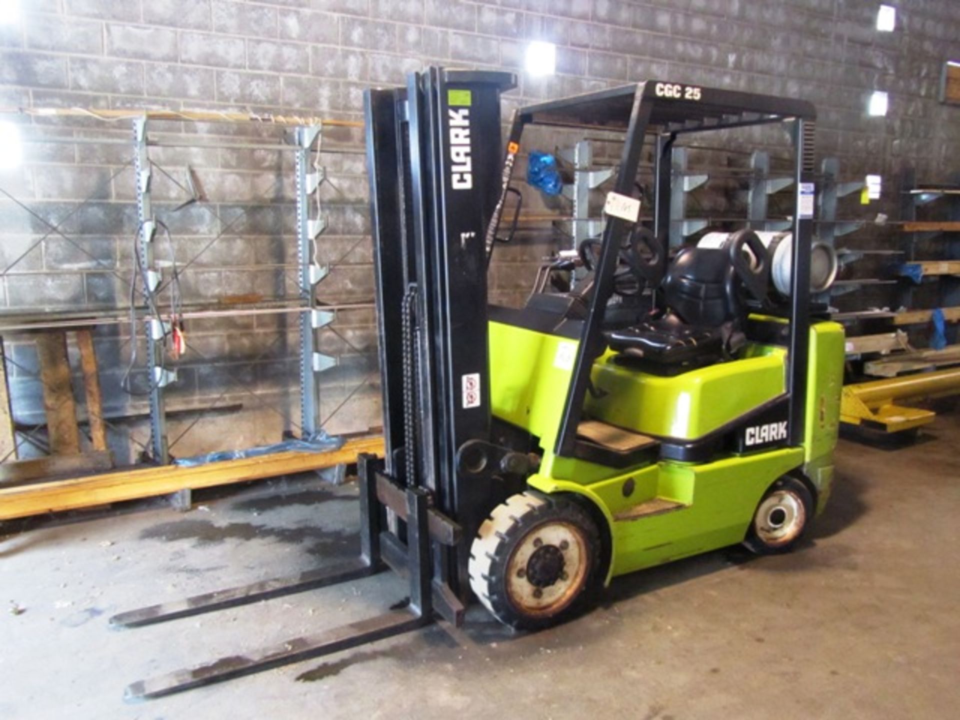 Clark Model CGC25 5,000lb Propane Forklift with Solid Tires, 189: Reach, 4' Forks, sn:C365L-0063-