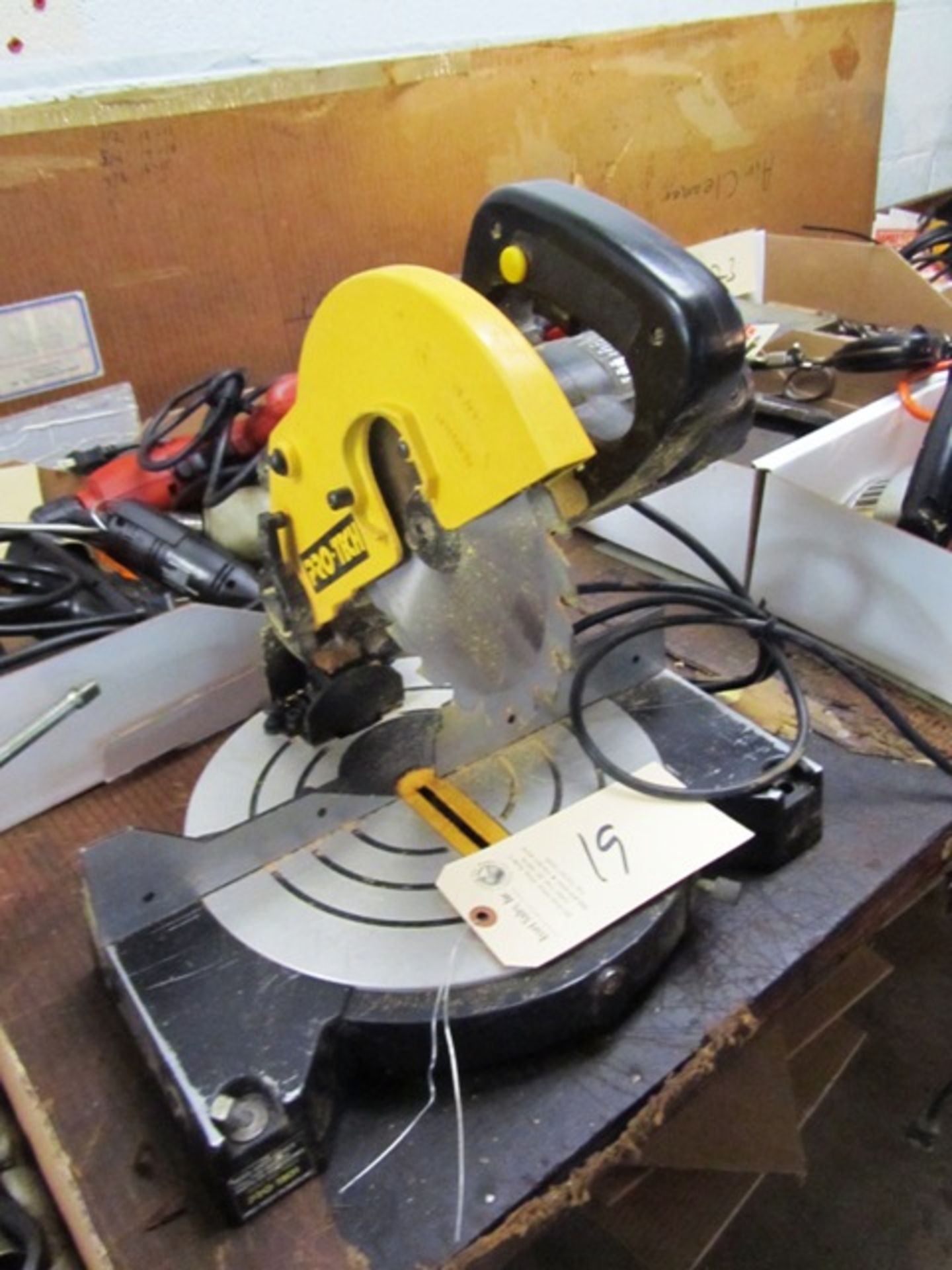 Pro Tech 8-1/4'' Capacity Mitre Saw