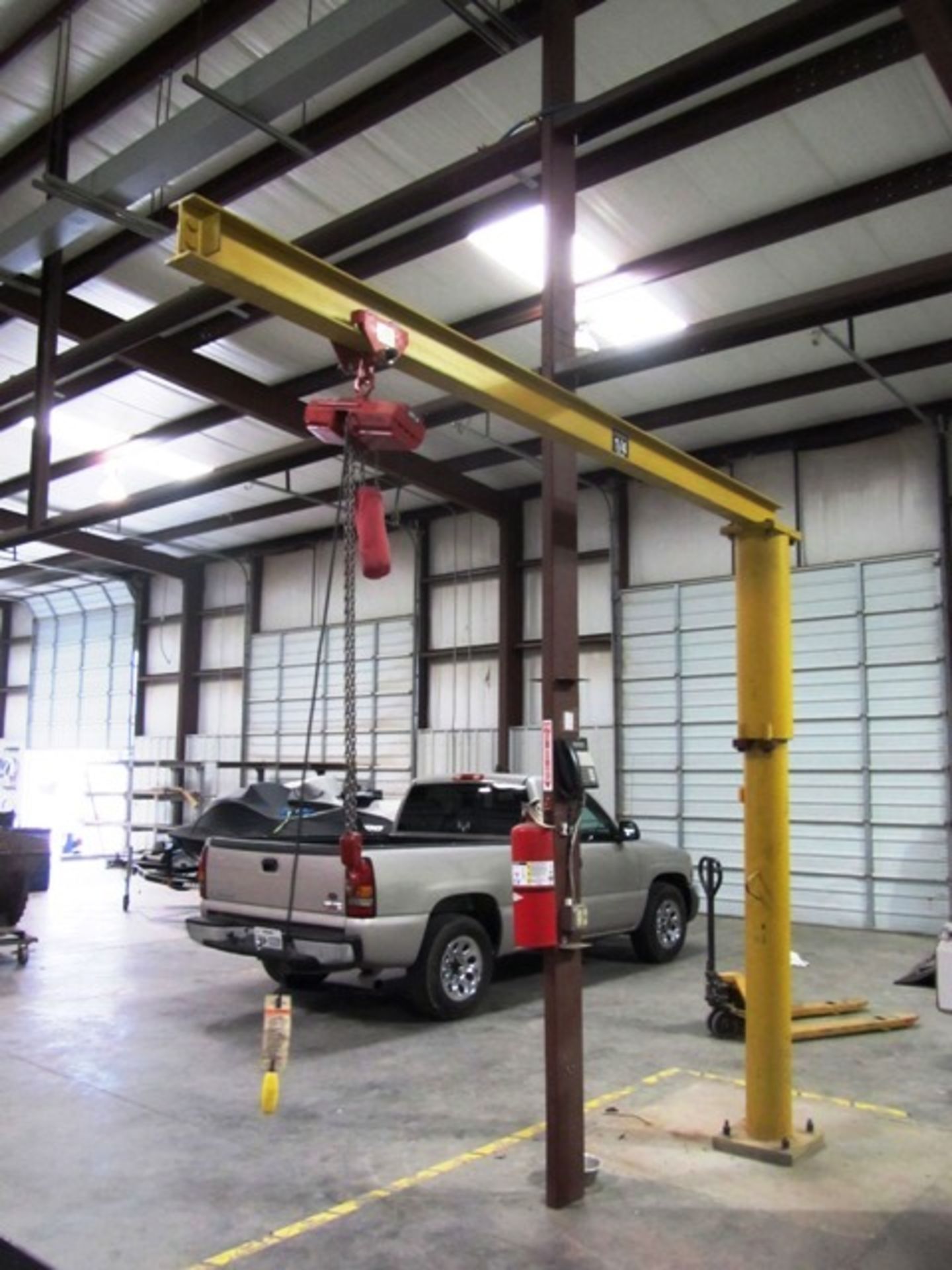 Free Standing 1/4 Ton 360 Degree Jib Crane with Coffing 1/4 Ton Electric Hoist with Pendant Control