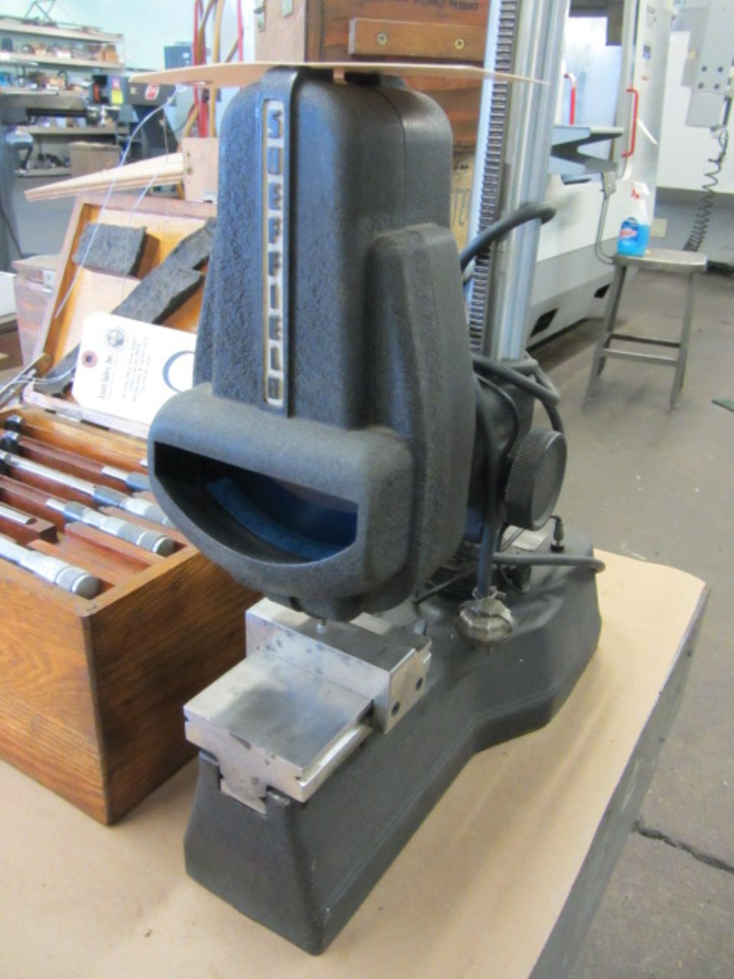 Sheffield Model 500-1 Optical Comparator with 15'' Height, sn:752RS