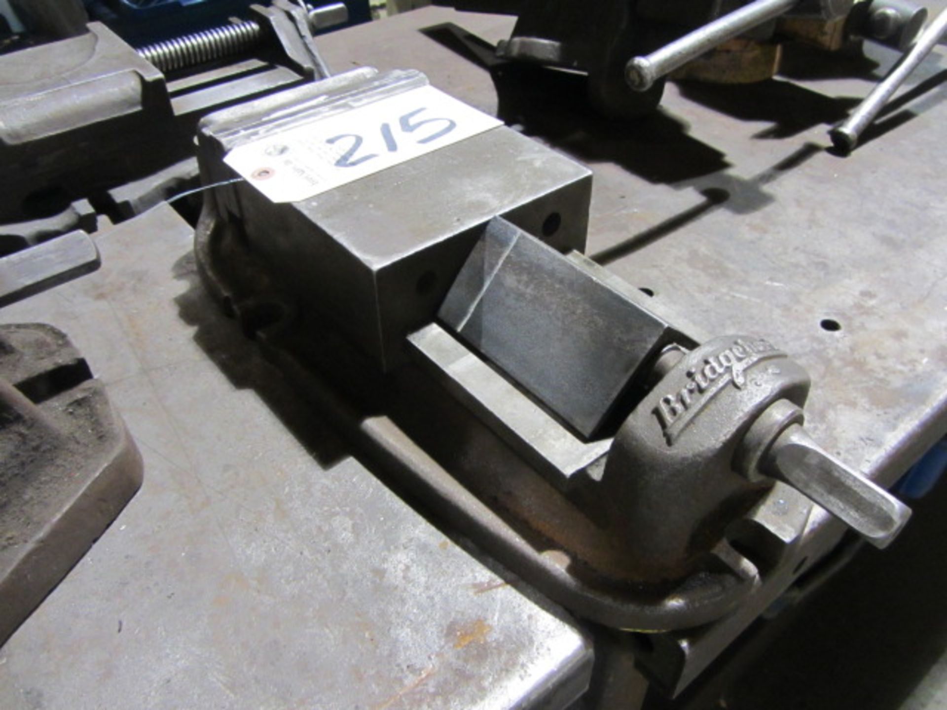 6'' Bridgeport Vise