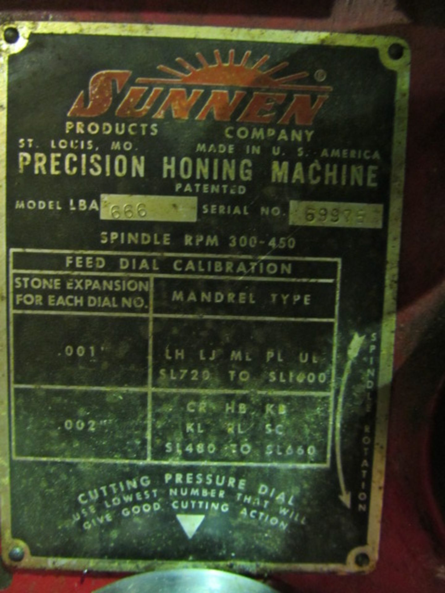 Sunnen Model LBA666 Hone with AE300 Precision Gauge, sn:69975 - Image 6 of 6
