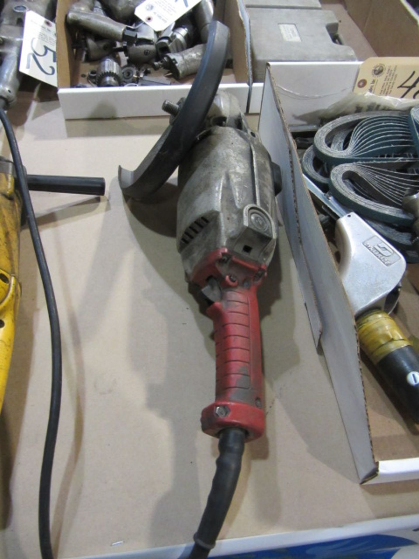 Milwaukee 8'' Sander