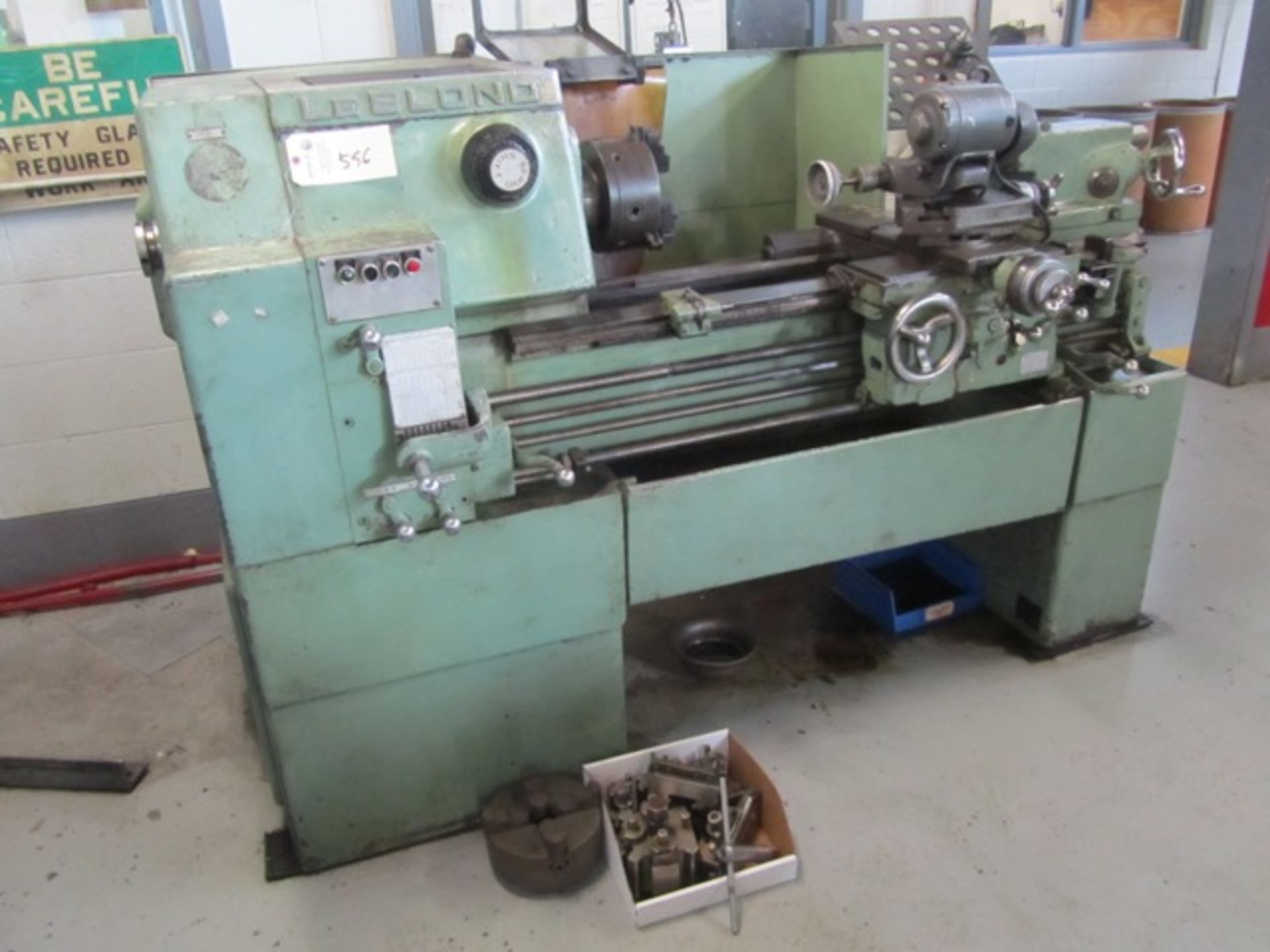 Leblonde 18'' x 36'' Toolroom Lathe with Spindle Speeds to 2400RPM, 3-Jaw & 4-Jaw Chucks, Threading,