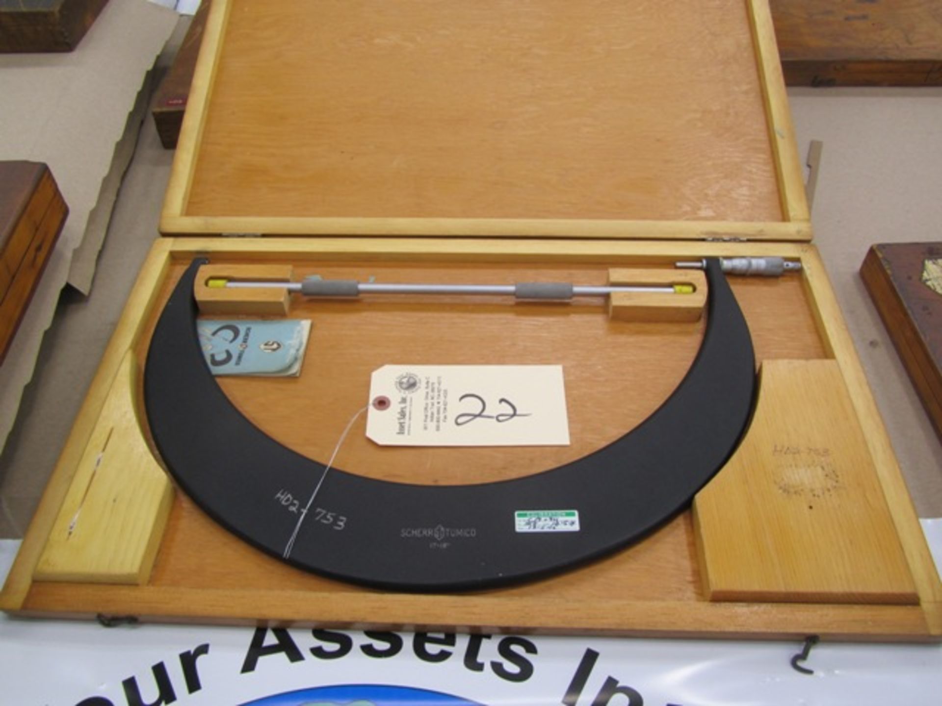 Scherr Tumico 17'' - 18'' Micrometer