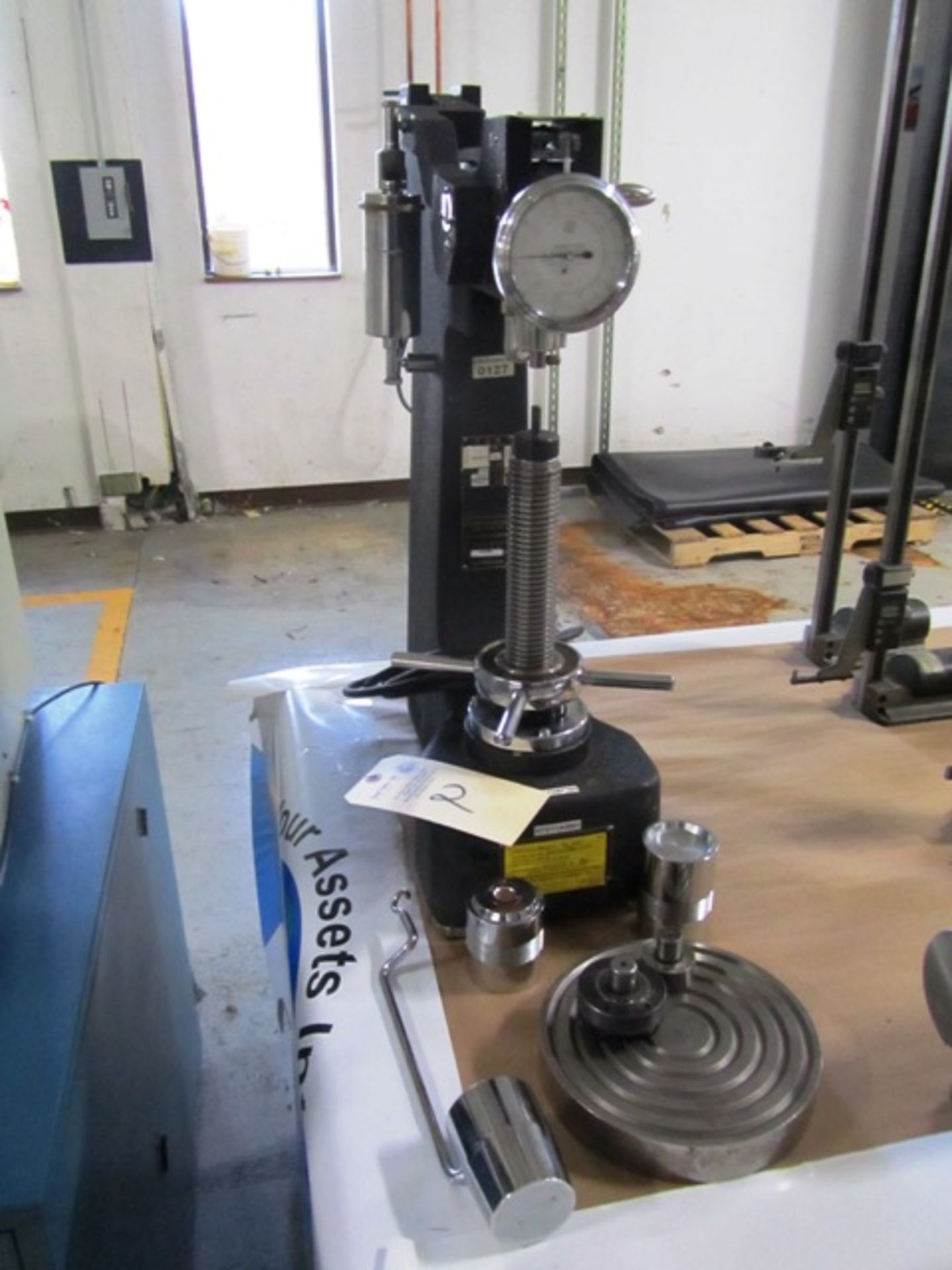 Togusi Seiki Hardness Tester, sn:1258-435/HTD11A001