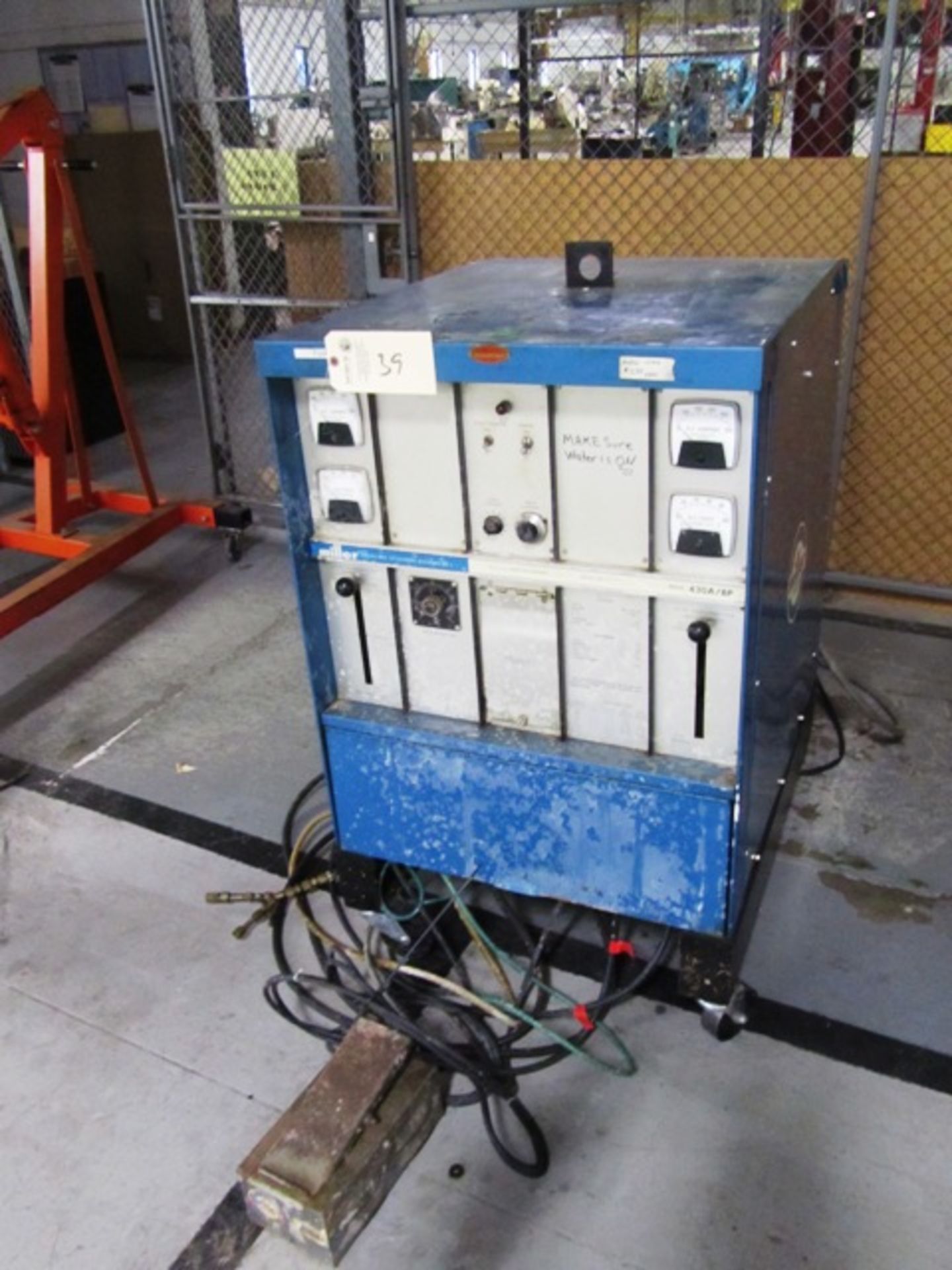 Miller Model 430A/bP AC/DC 300 Amp Portable Inert Gas Welder, sn:R370184