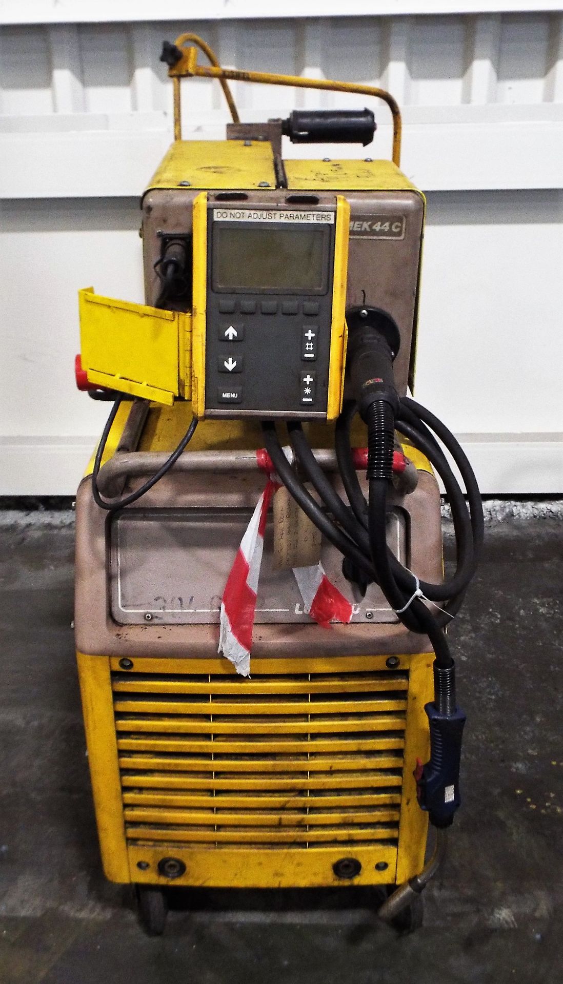Esab Aristo Portable Welding Set complete with MEK 44C Wire Feed & PUA-1 Pendant. - Image 2 of 7
