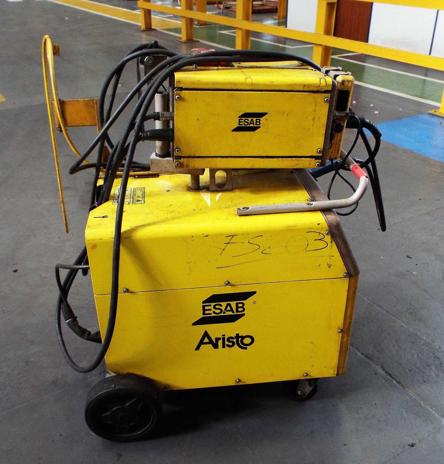 Esab Aristo Portable Welding Set complete MEK 44C Wire Feed & PUA-1 Pendant. - Bild 3 aus 6