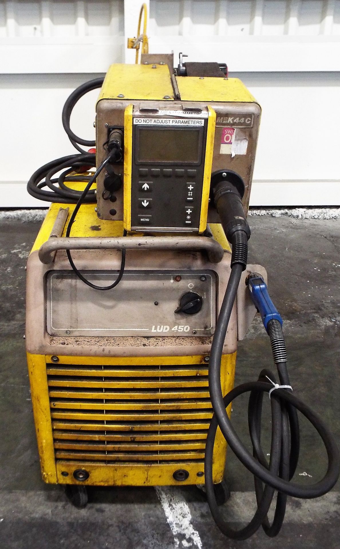 Esab Aristo Portable Welding Set complete with MEK 44C Wire Feed & PUA-1 Pendant. - Image 3 of 7