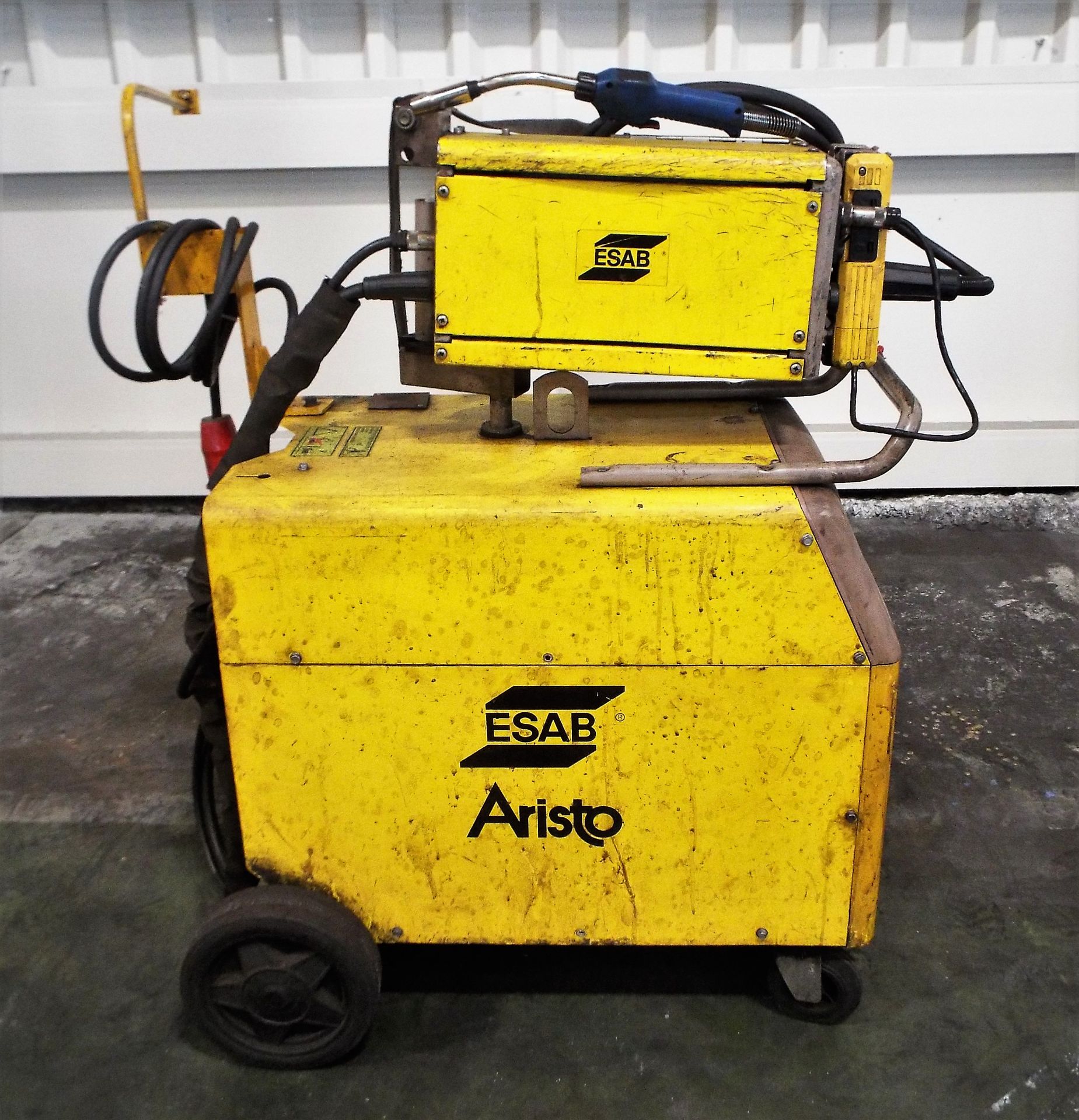 Esab Aristo Portable Welding Set complete with MEK 44C Wire Feed & PUA-1 Pendant.