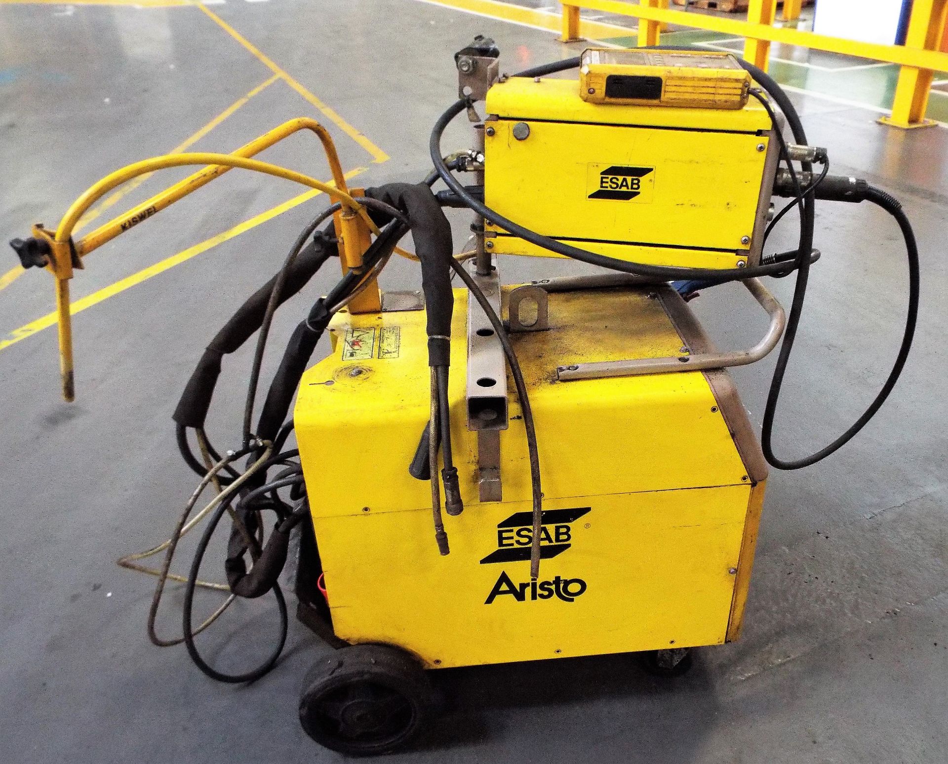 Esab Aristo Portable Welding Set cw MEK 44C Wire Feeds & PUA-1 Pendant.