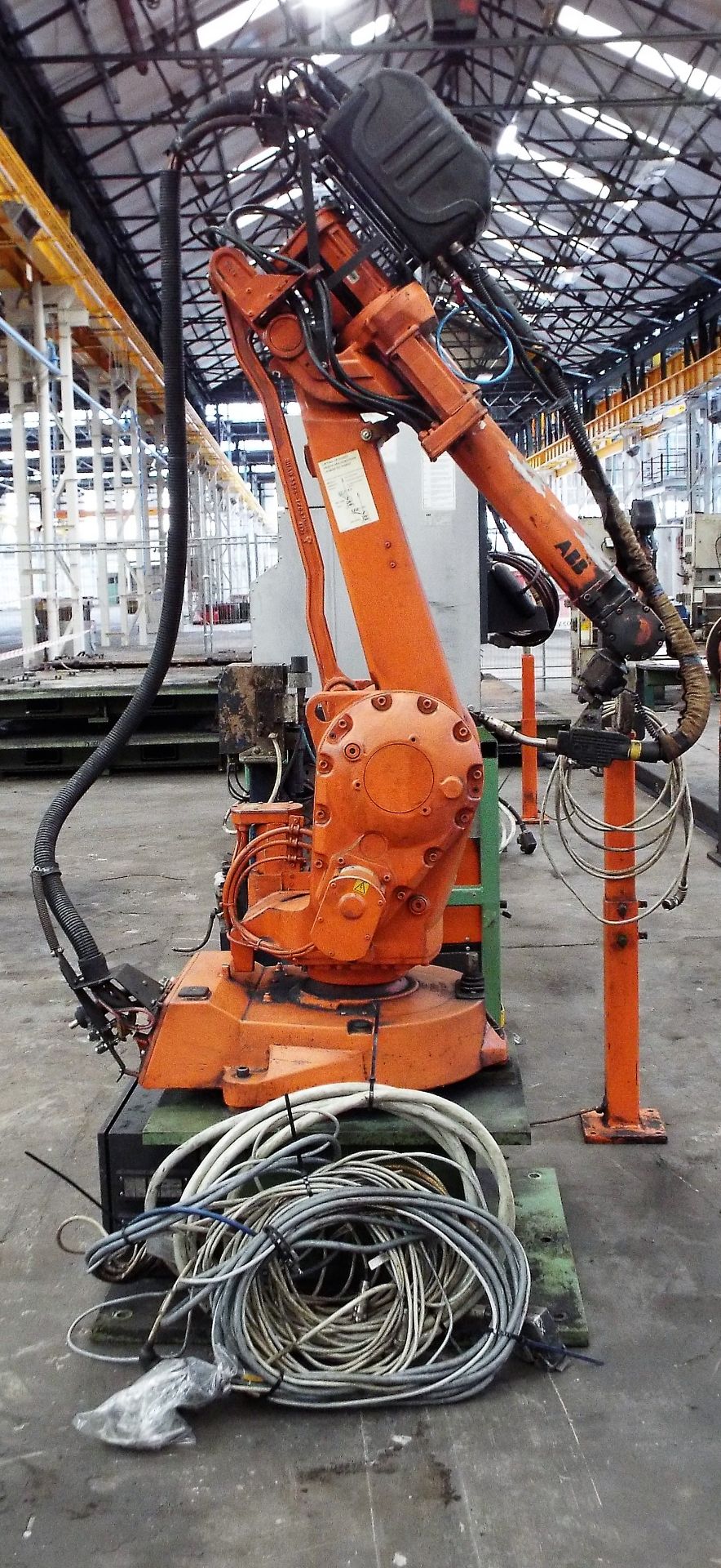 ABB-IRB-2400L-IRC5 Mig Welding Robot.