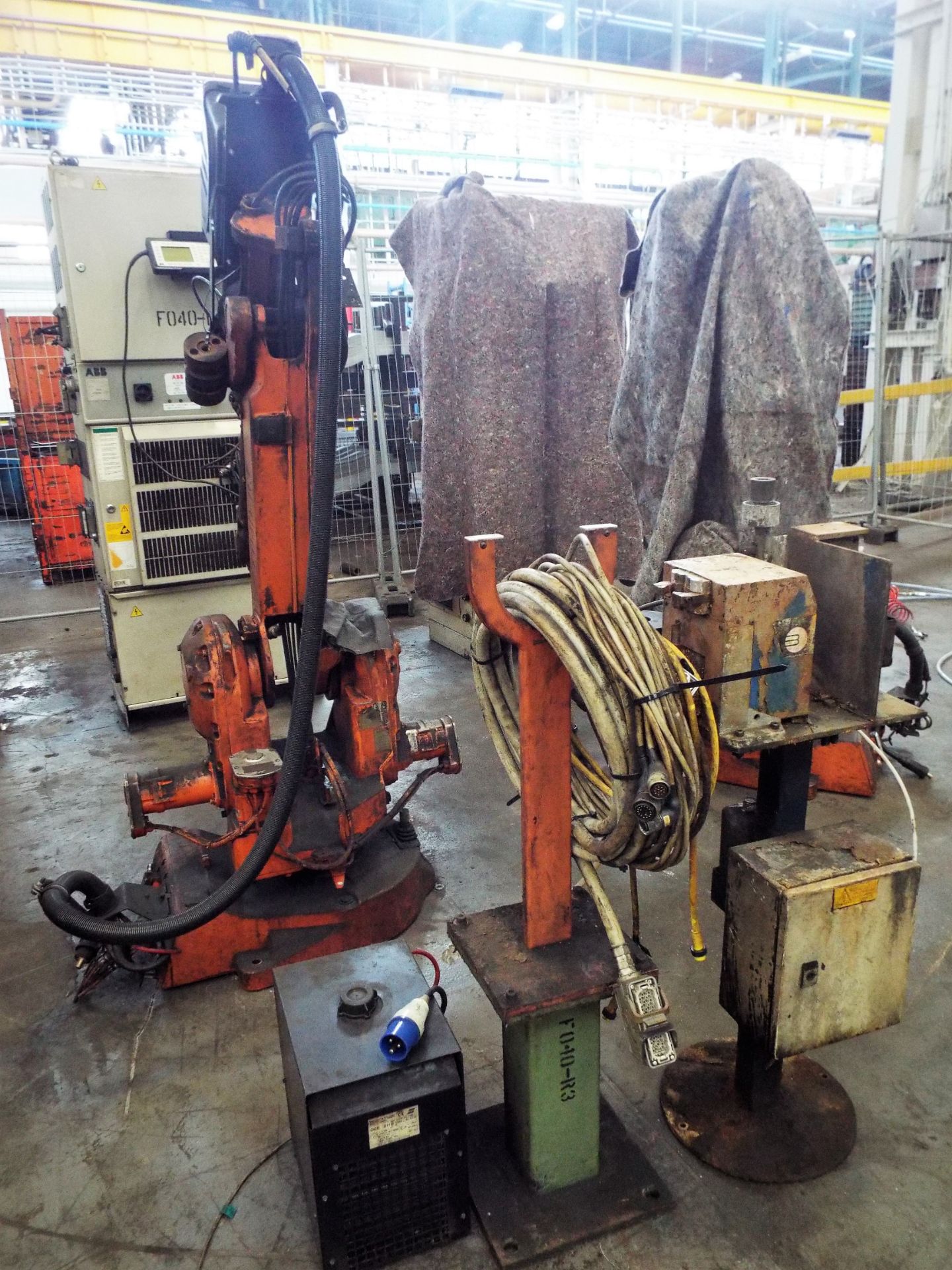 ABB IRB 2400L (S4C Plus M2000) Six Axis Industrial MIG Welding Robot.