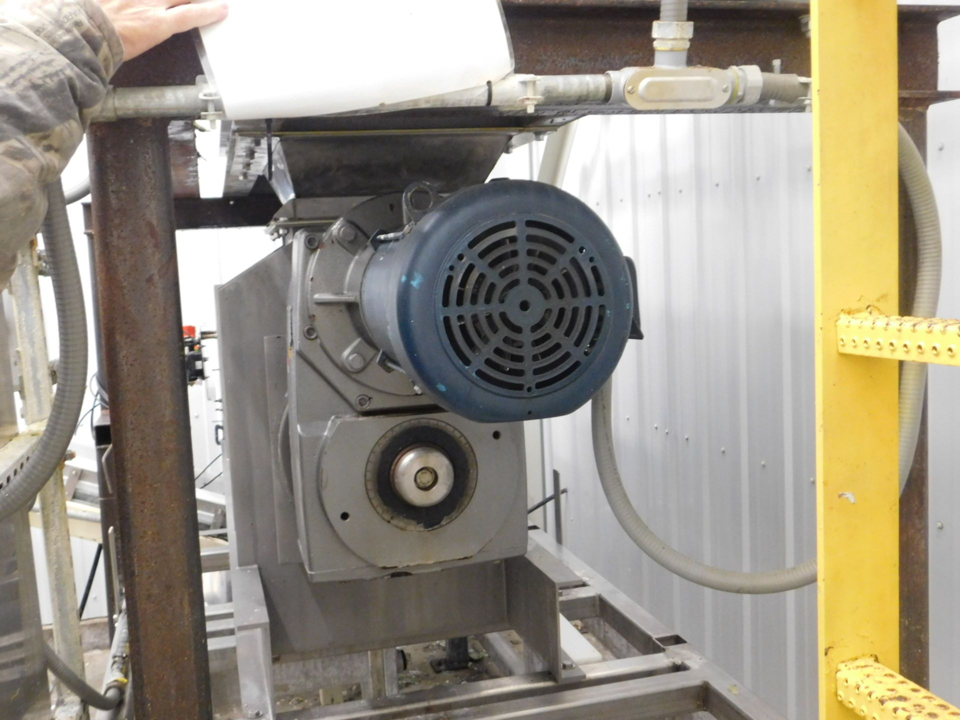 Vincent Corporation VPS Pillow Slicer SN:13085 Mfg. 2013 2-20HP MOTORS AND CONVEYORS AND HOPPER 42 - Image 13 of 35