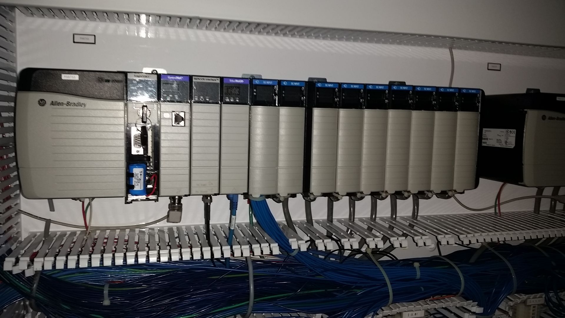 Load PLC Electrical Panel ,480v packaging conveyor, Allen Bradley 22B-D6P0N104 , Allen bradley Power - Image 8 of 26