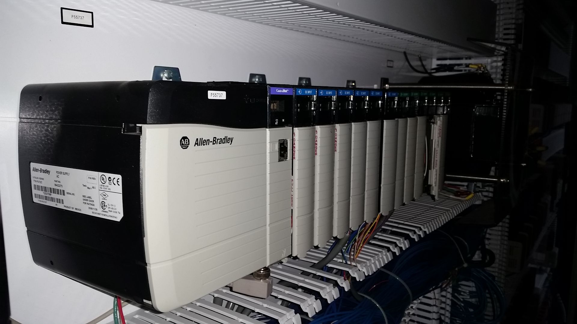 Load PLC Electrical Panel ,480v packaging conveyor, Allen Bradley 22B-D6P0N104 , Allen bradley Power - Image 9 of 26
