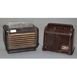 2 vintage bakelite radios: Philips 209 U15 and Sobell toaster style radio.
