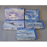 5 x Trumpeter 1:72 scale model aircraft kits. Viewing recommended.