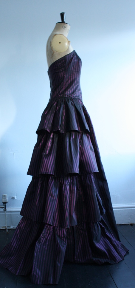 1980s Laura Ashley strapless ballgown. Iridescent boysenberry purple taffeta with a black stripe. - Image 3 of 4