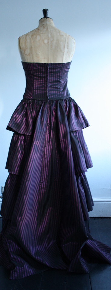 1980s Laura Ashley strapless ballgown. Iridescent boysenberry purple taffeta with a black stripe. - Image 4 of 4