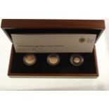 Royal Mint 2010 sovereign three-coin gold proof Premium set (£2,