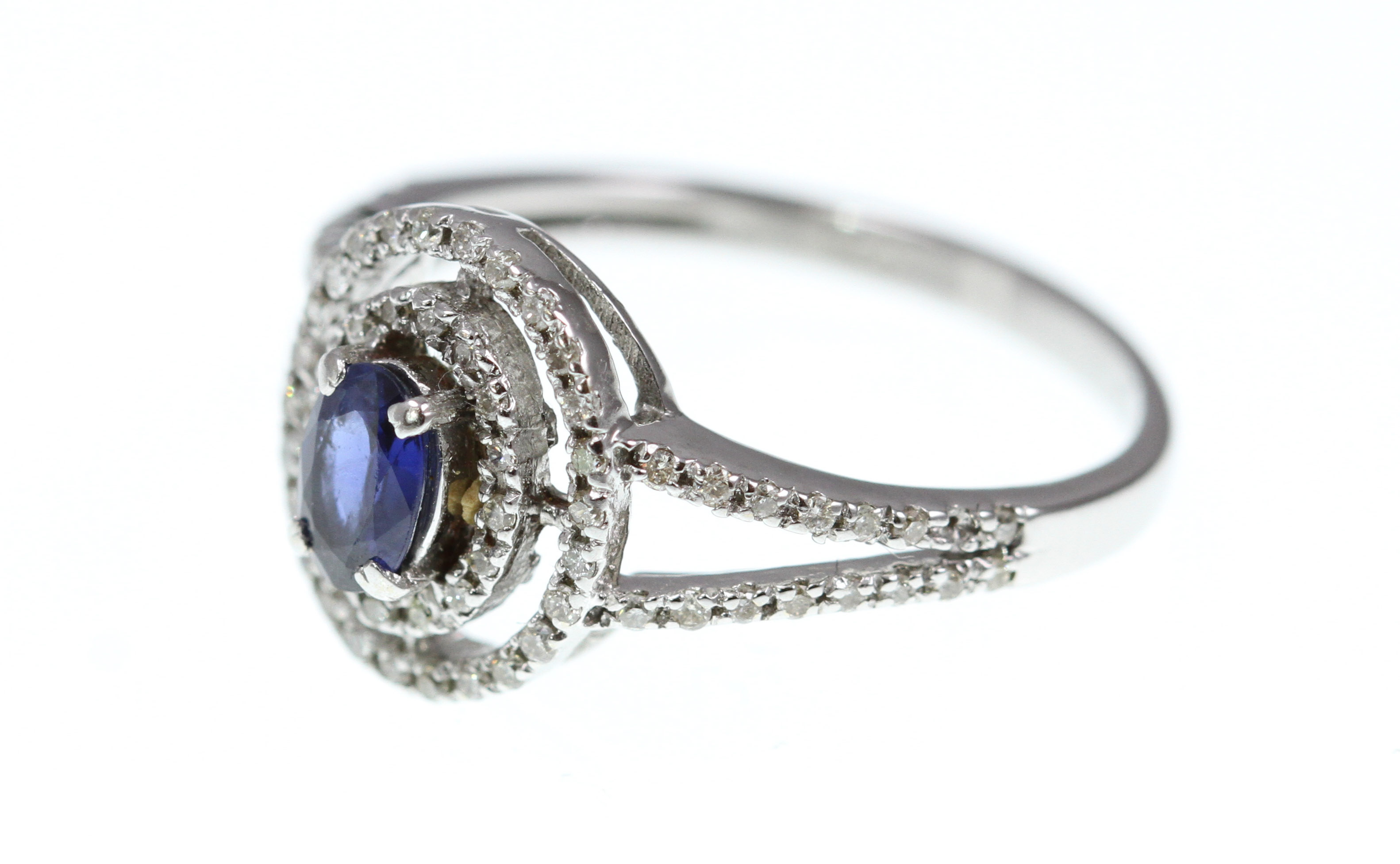 An 18ct H/M white gold sapphire and diamond cluster ring, approx 3. - Image 2 of 2