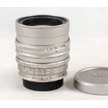 Chrome Leitz Canada Summicron 90mm f2 Visoflex lens #1653444, slight oil and wear to blades.