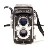 Yashica 635 TLR #ST2050038 with Yashikor 80mm f3.5 lens (condition 4F) with strap.