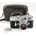 Chrome Leica M3 single wind camera body #1077021 (condition 5F) with Summicron 50mm f2 lens