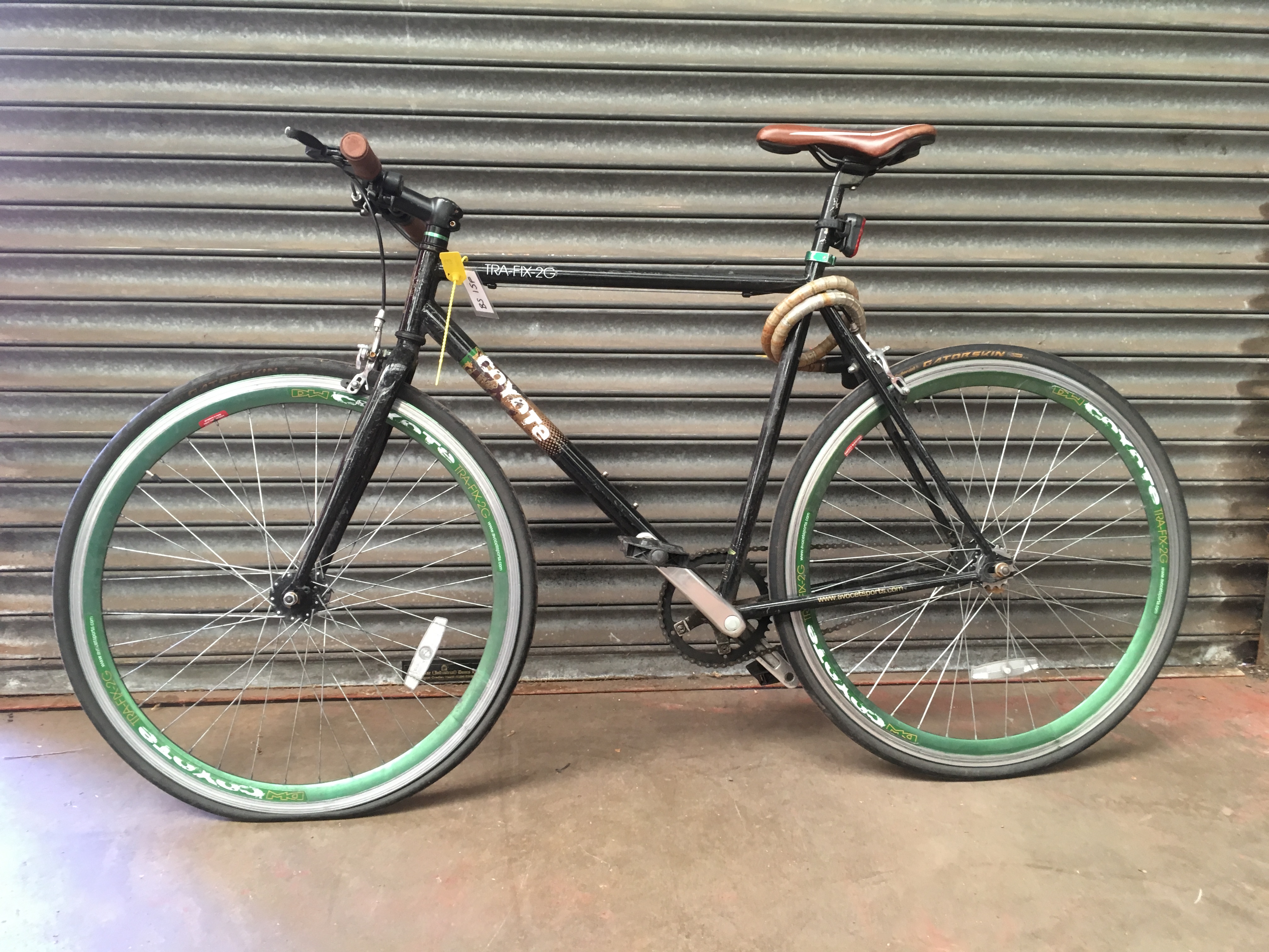 POLICE > Coyote TRA-FIX-2G bike / bicycle [NO RESERVE] [VAT ON HAMMER PRICE]