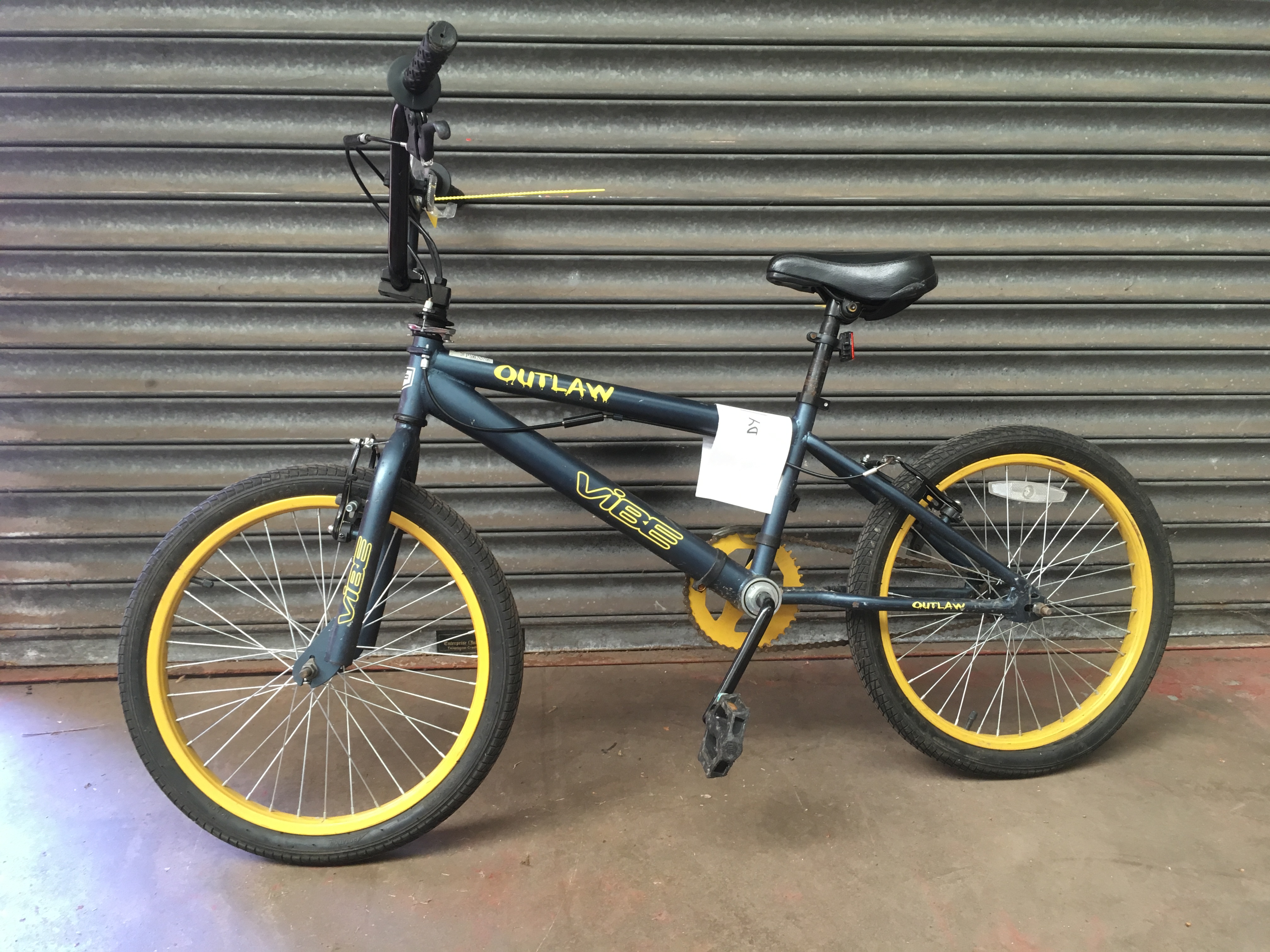 POLICE > Vibe Outlaw BMX bike / bicycle [NO RESERVE] [VAT ON HAMMER PRICE]