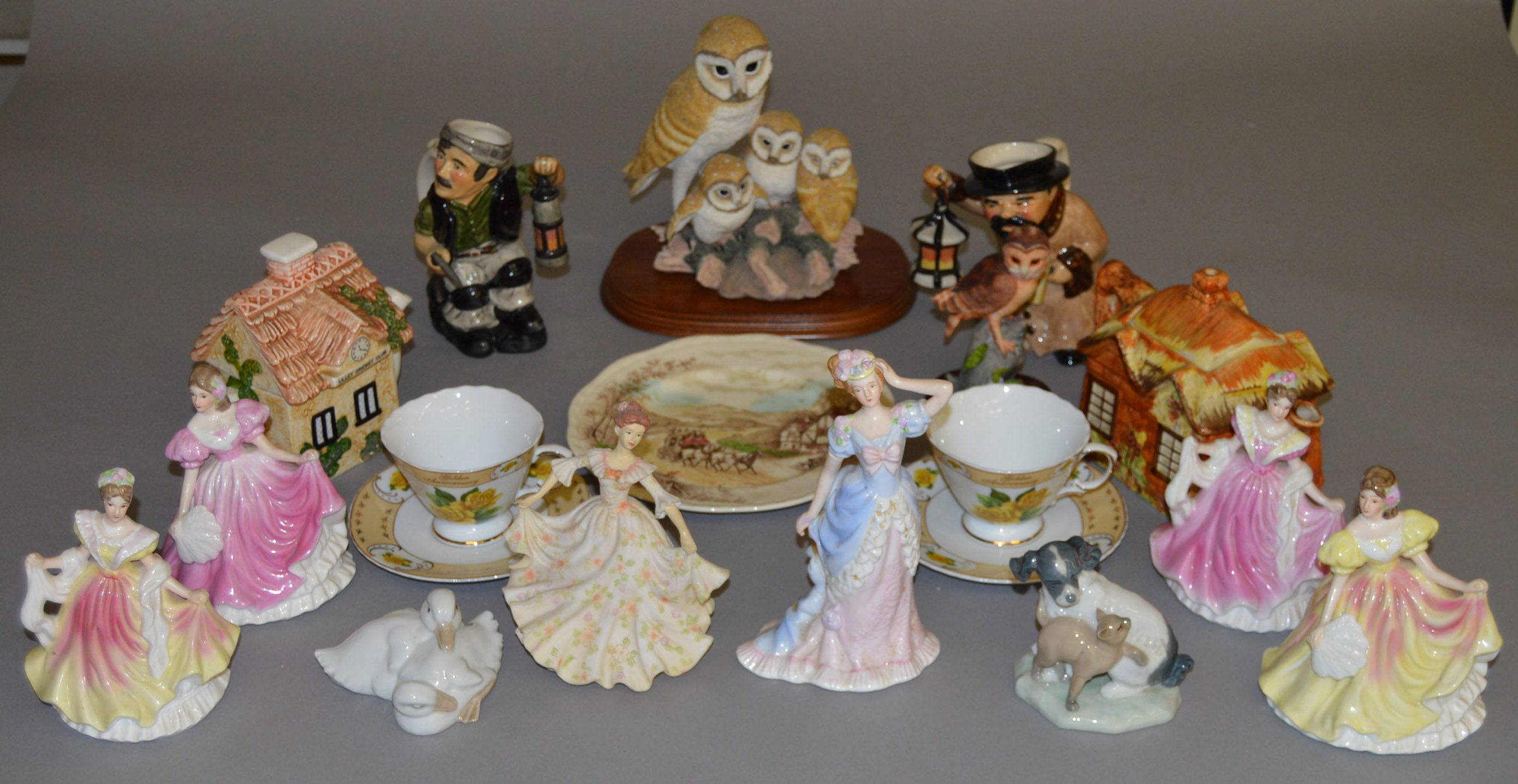 Mixed lot of ceramics including Leonardo figures and Nao etc
