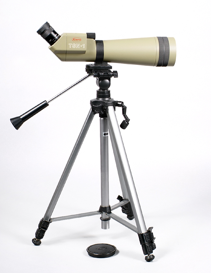 Kowa TSN-1 Spotting Scope with 20x - 60x Zoom Eyepiece. (condition 3E) in makers box.