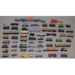 OO gauge, mixed lot including Hornby, Lima, Bachmann, etc.