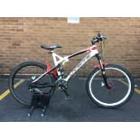 POLICE > Lapierre Original X-Control mountain bike. 26" wheel. Approx. 20" frame.