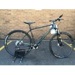 POLICE > Trek SuperFly Elite SL mountain bike, frame size 21", wheel size 29". Carbon frame.